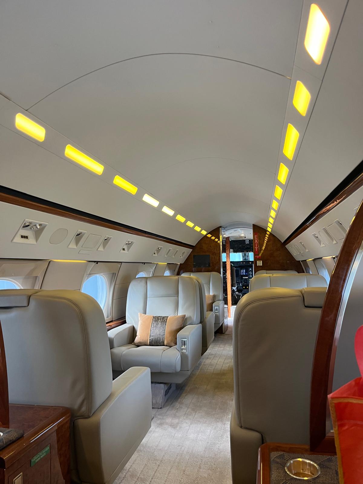 TC-IHY cabin interior