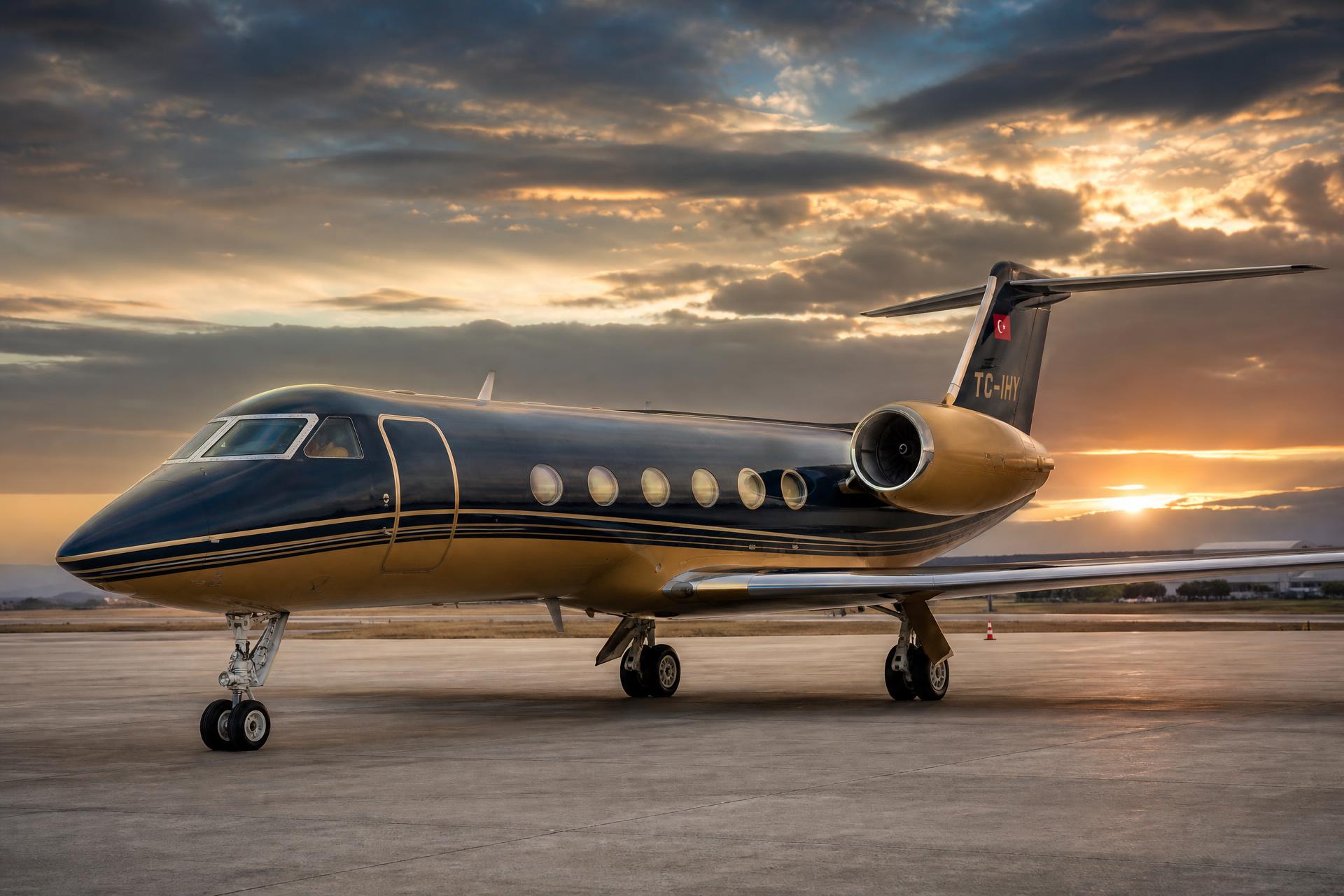 TC-IHY Gulfstream G-IVSP on the apron at golden hour