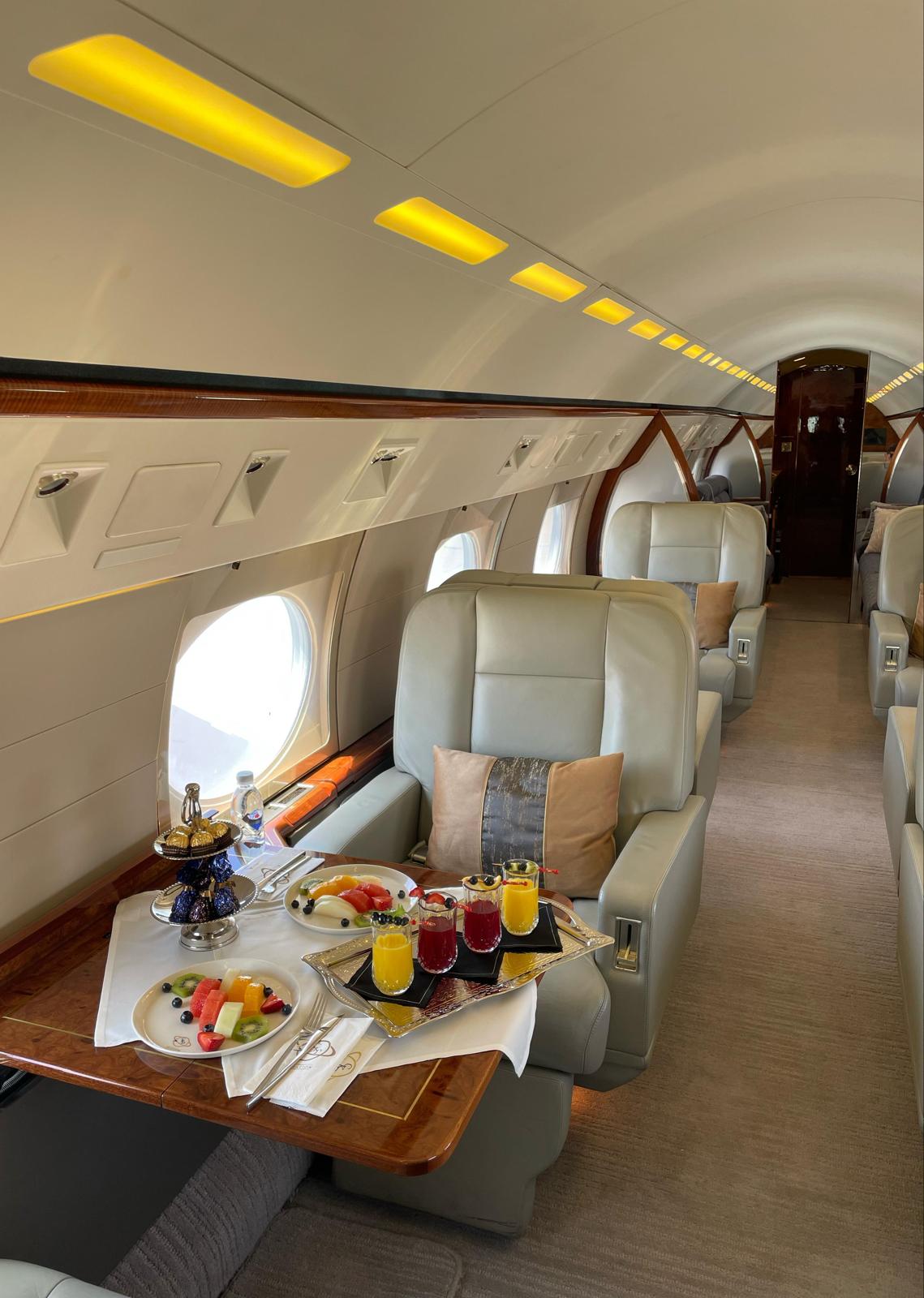 Onboard dining service aboard TC-IHY